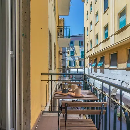 Apartamento Casa Vera Tra Storia, Mare E Comodita