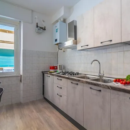 Apartment Casa Vera Tra Storia, Mare E Comodita